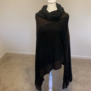 Black Poncho with Fringe Detail💕